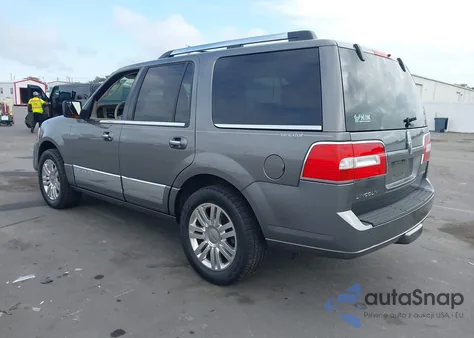 2013 Lincoln Navigator z USA, uszkodzony, nr VIN 5LMJJ2H50DEL07330